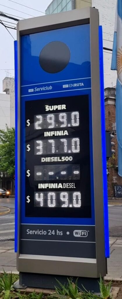 El incremento sorprendió a los automovilistas en el comienzo de esta semana.